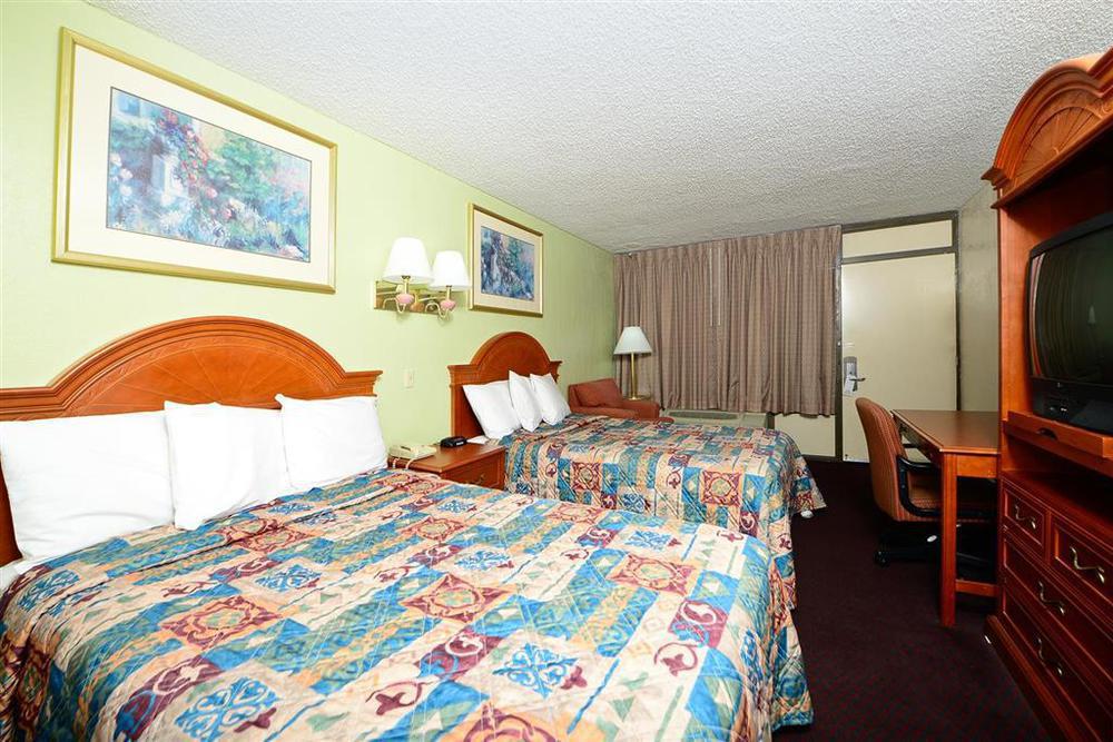 Americas Best Value Inn-Nashville/Airport South Pokój zdjęcie