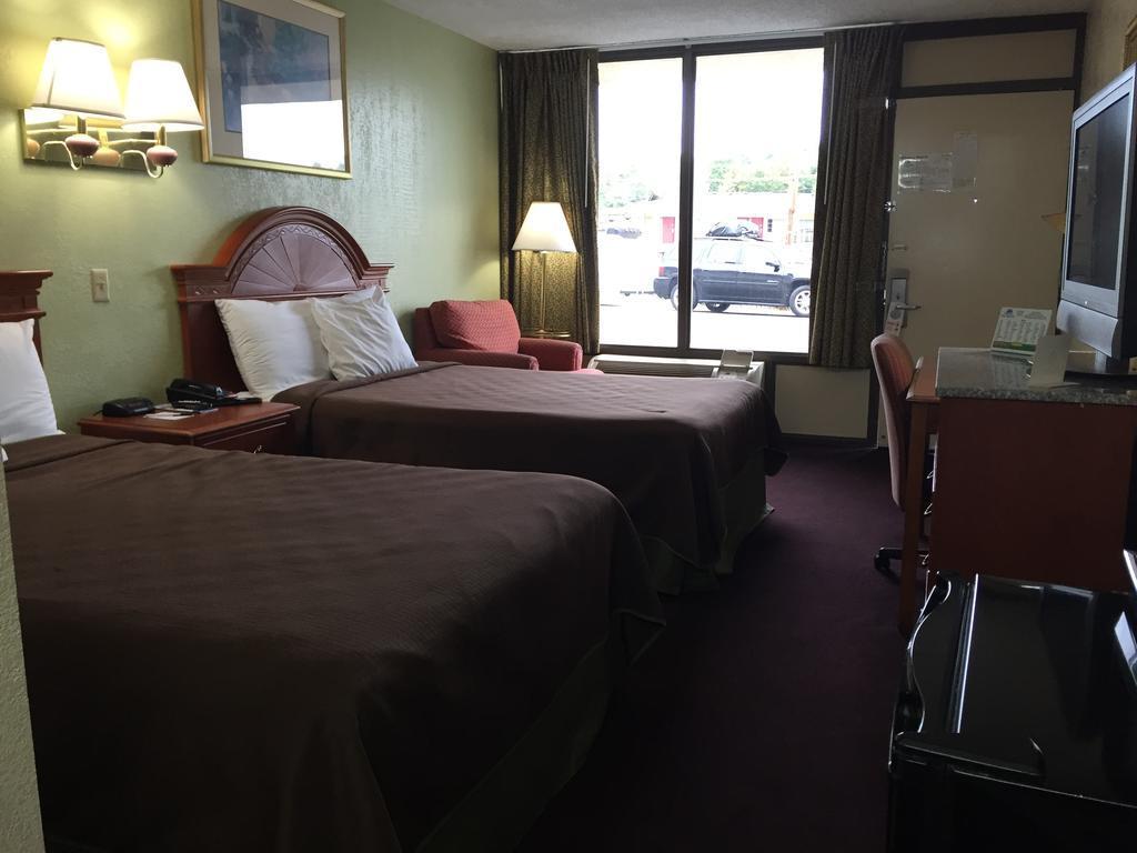 Americas Best Value Inn-Nashville/Airport South Zewnętrze zdjęcie