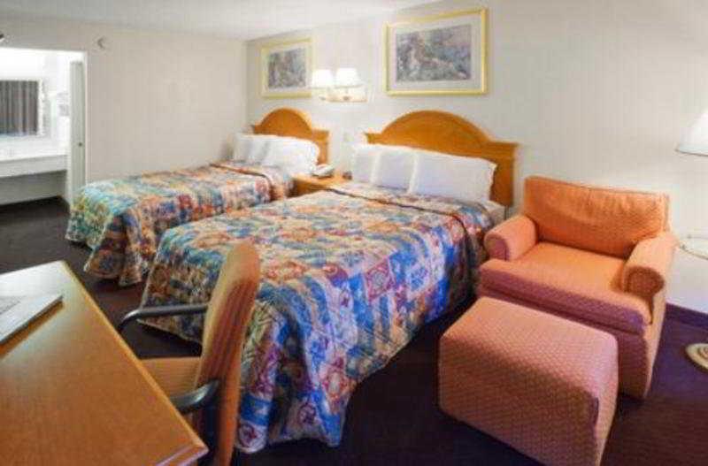 Americas Best Value Inn-Nashville/Airport South Zewnętrze zdjęcie
