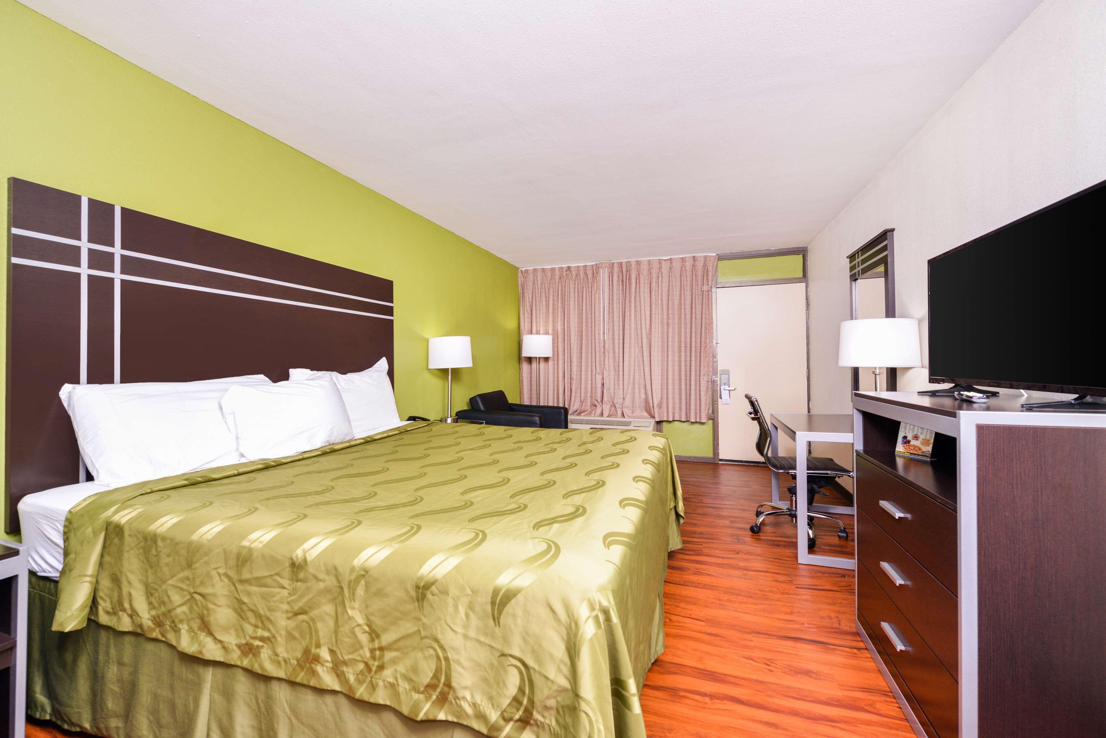Americas Best Value Inn-Nashville/Airport South Zewnętrze zdjęcie