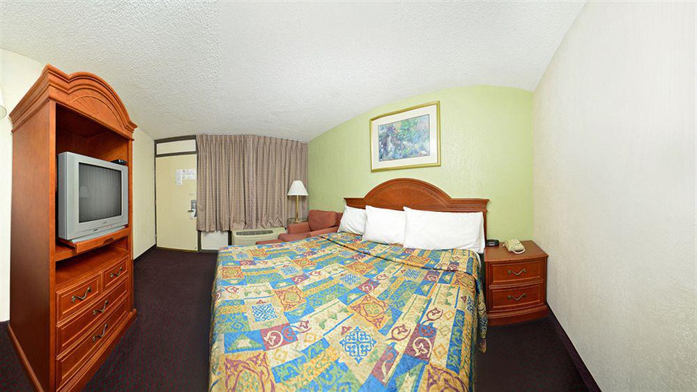 Americas Best Value Inn-Nashville/Airport South Zewnętrze zdjęcie